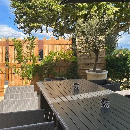 Gite Lomegaja 6Pers Proche Lascaux Et Sarlat Holiday home La Chapelle-Aubareil