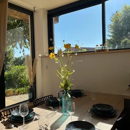 Gite Lomegaja 6Pers Proche Lascaux Et Sarlat Holiday home La Chapelle-Aubareil